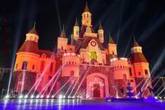 Phu Quoc: VinWonders Entry Ticket with Optional Safari