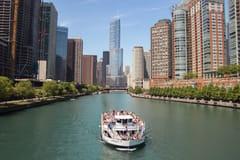 Chicago River: 1.5-Hour Guided Architecture Cruise