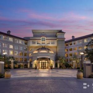 The Royal Kelowna - Bellstar Hotels & Resorts