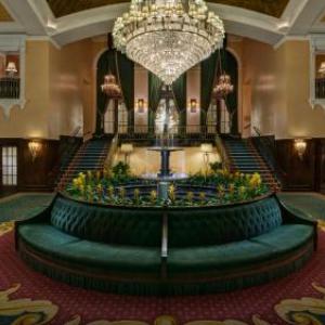 Amway Grand Plaza Hotel Curio Collection by Hilton