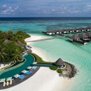 Four Seasons Resort Maldives at Kuda Huraa