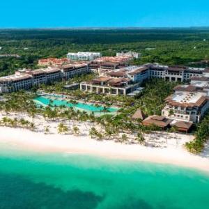 Lopesan Costa Bávaro Resort Spa & Casino