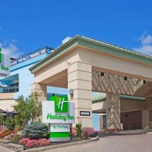 Holiday Inn Niagara Falls-By the Falls