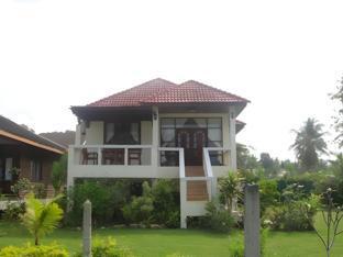 Lipa Bay Residence