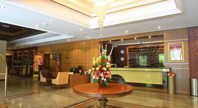 Ramee Guestline Hotel Qurum
