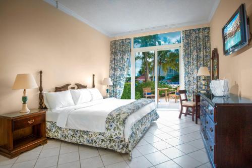 Breezes Resort & Spa All Inclusive Bahamas - Adults Only