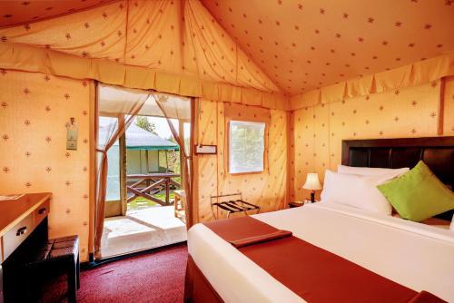 Fun Retreat Resort Hotel and Ayurveda Spa