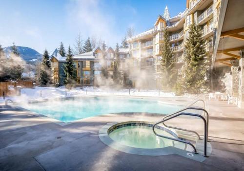 Whistler Cascade Lodge by TS