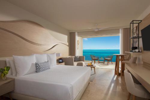 Breathless Cancun Soul Resort & Spa® - All Inclusive - Adults Only