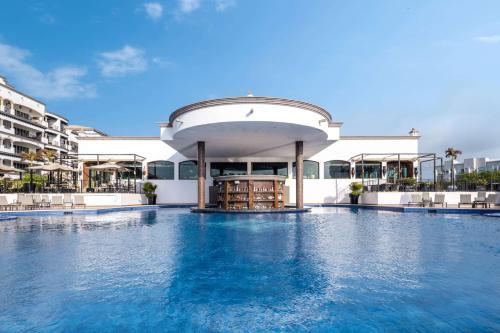 Grand Residences Riviera Cancun All Inclusive