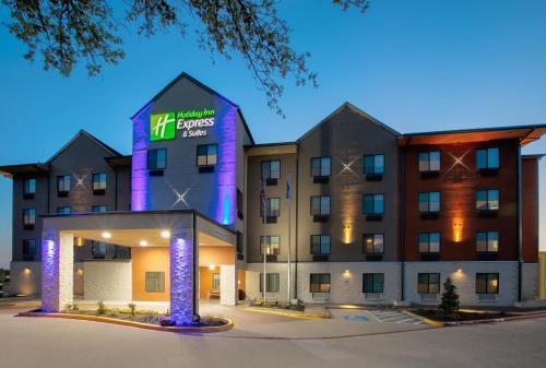 Holiday Inn Express & Suites - Dallas Park Central Northeast an IHG Hotel