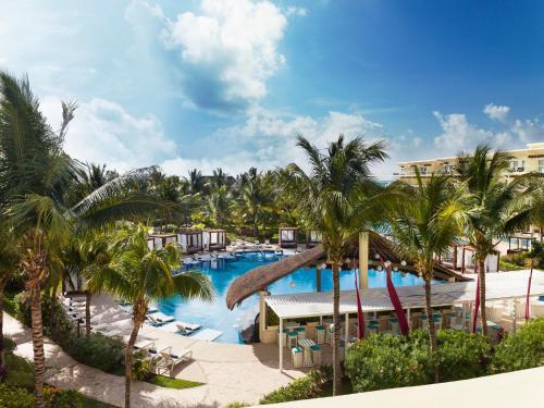 Azul Beach Resort Riviera Cancun by Karisma Gourmet All Inclusive